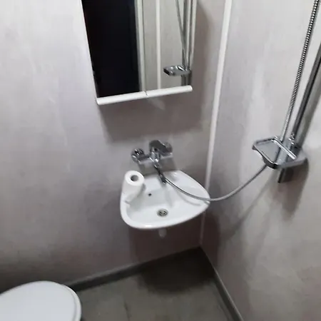 шангри ла - 1, плаж градина Κάμπινγκ *