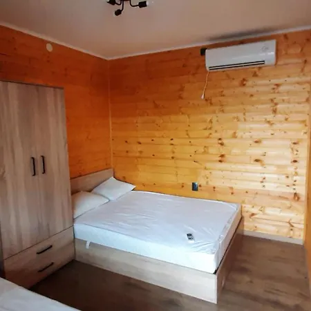 шангри ла - 1, плаж градина Κάμπινγκ *