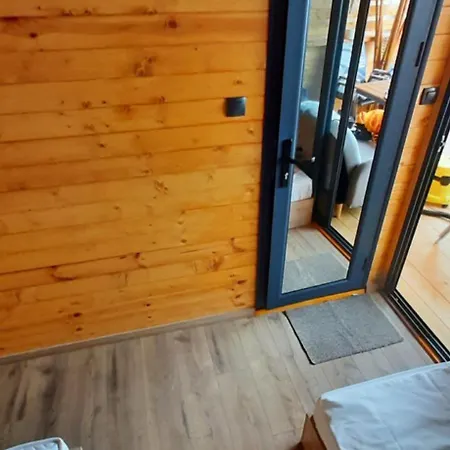 шангри ла - 1, плаж градина Κάμπινγκ