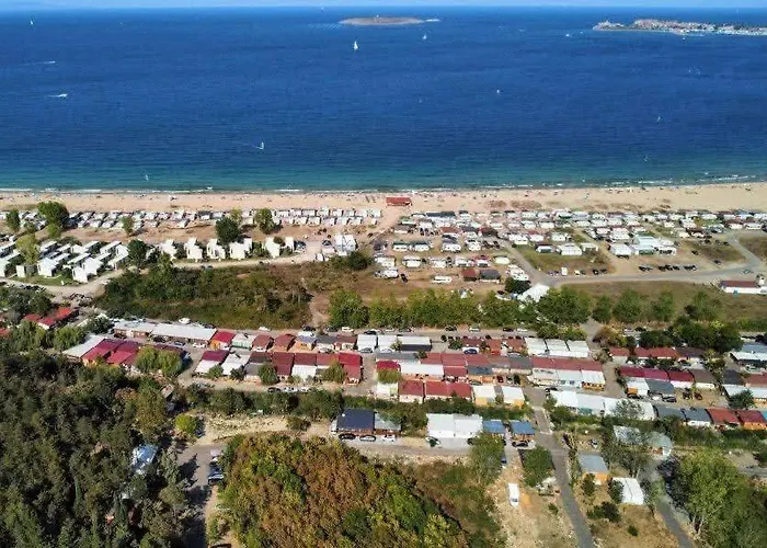 Kamp alanı шангри ла - 1, плаж градина *