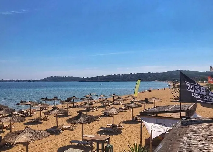 шангри ла - 1, плаж градина Camping *